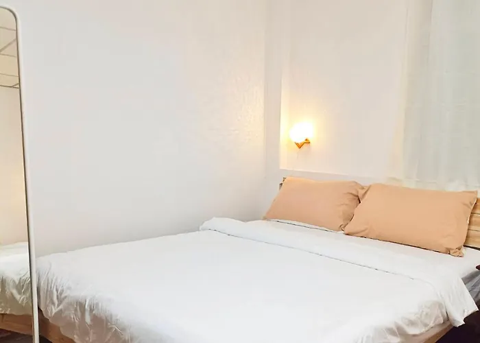 Sukhumvit 81 Haven House- Bts Onnut Дом отдыха