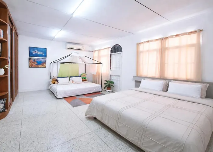 Дом отдыха Sukhumvit 81 Haven House- Bts Onnut Бангкок